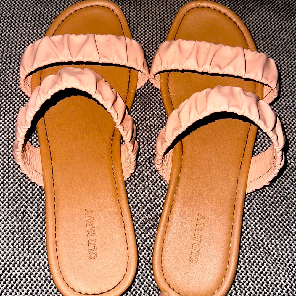 Women’s Old Navy Sandals